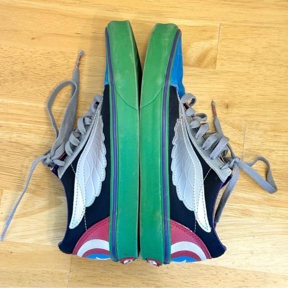 Size 5.5 VANS MARVEL The Avengers Captain America - Picture 4 of 8